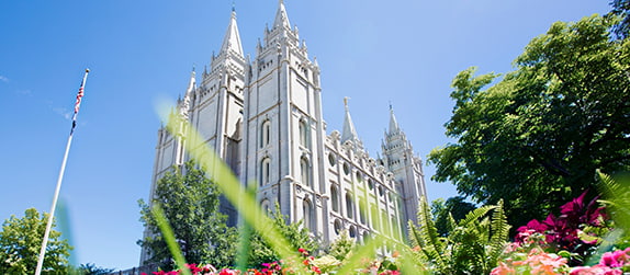 the primary religious building in Temple Square, Salt Lake City